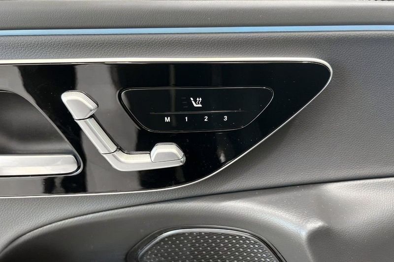 Mercedes E300 bild 13