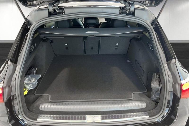 Mercedes E300 bild 14