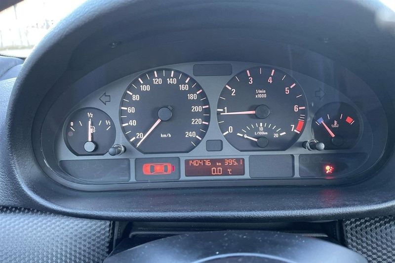 BMW 316 bild 10