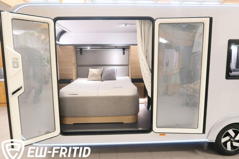 Adria Astella bild 24