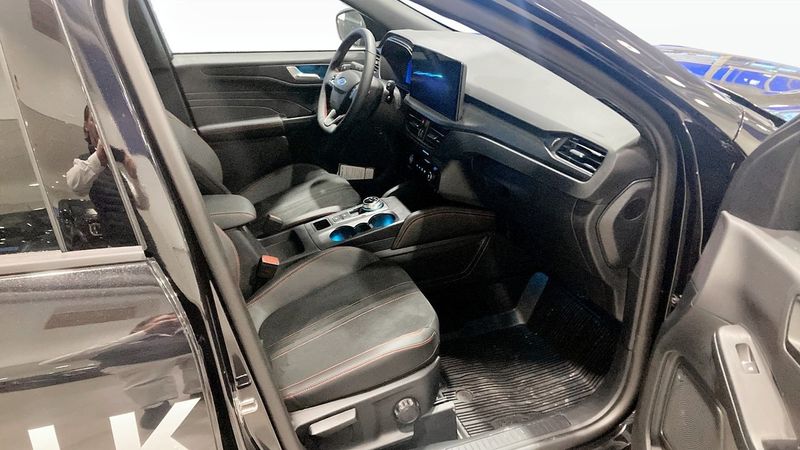 Ford Kuga bild 3