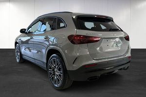 Mercedes GLA250 bild 3