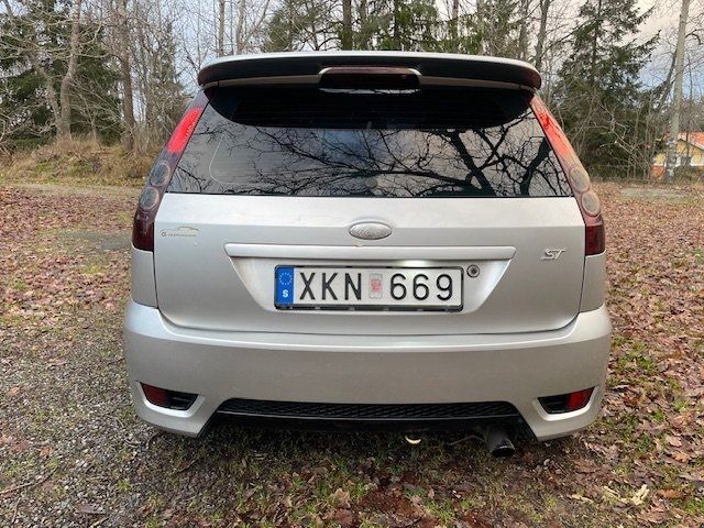 Ford Fiesta bild 5