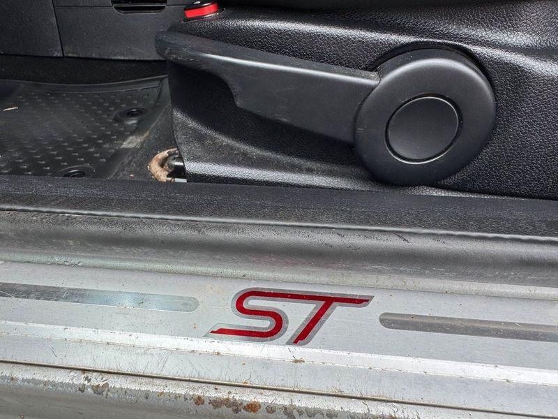 Ford Fiesta bild 11