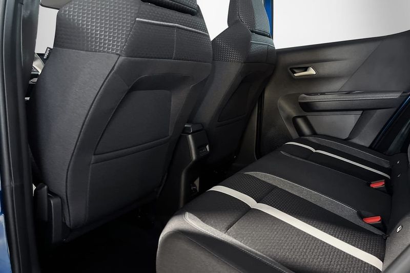 Opel Frontera bild 8