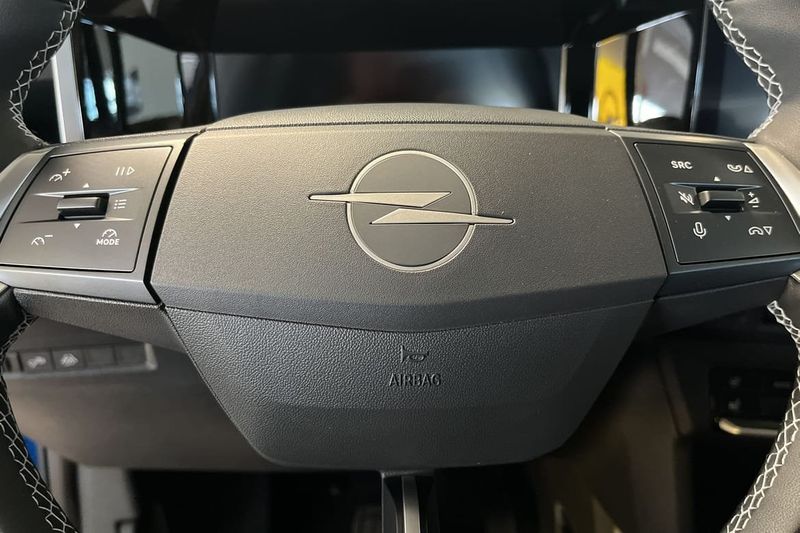 Opel Frontera bild 12