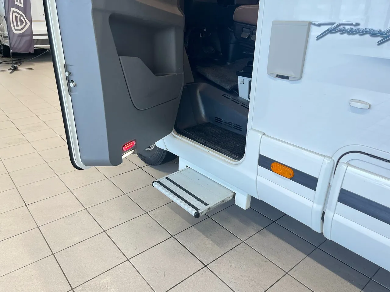 Vehicle image 36
