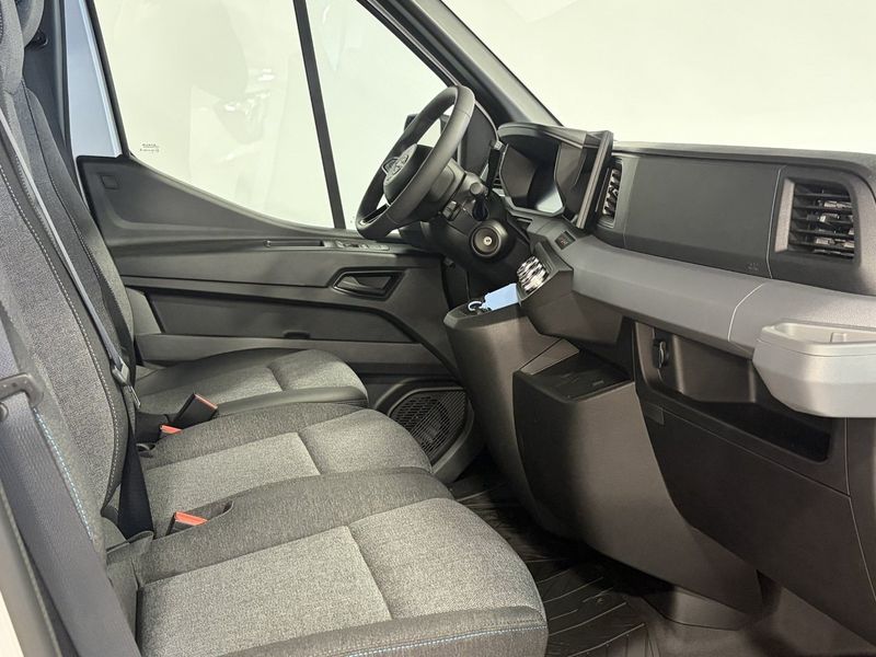 Nissan Interstar bild 3