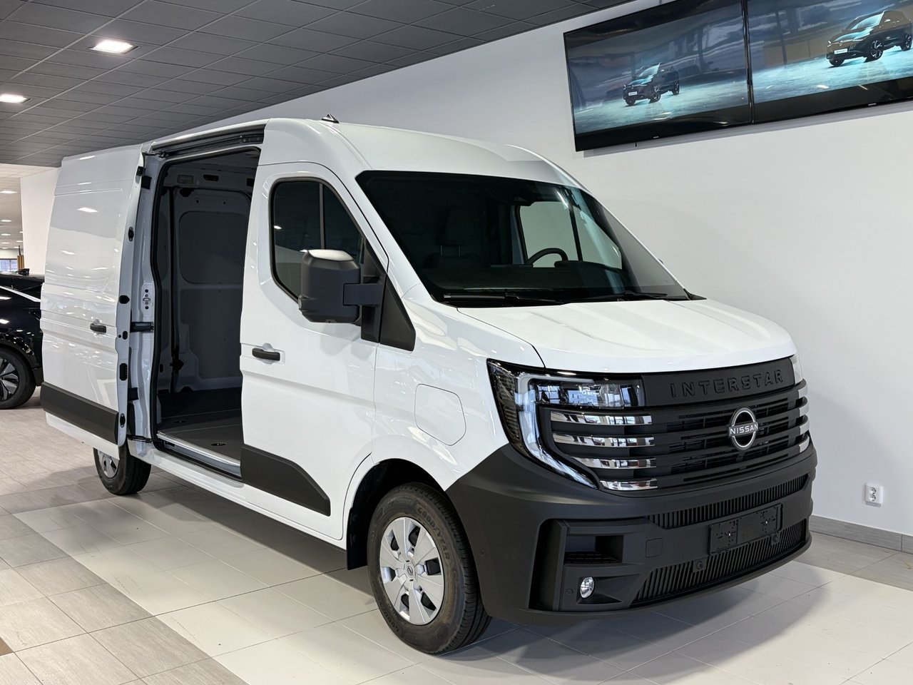 Nissan Interstar