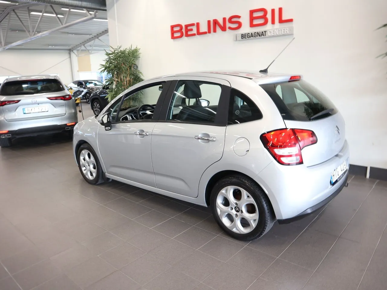 Vehicle image 2