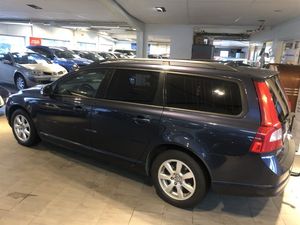 Volvo V70 bild 2