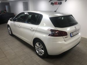 Peugeot 308 bild 2