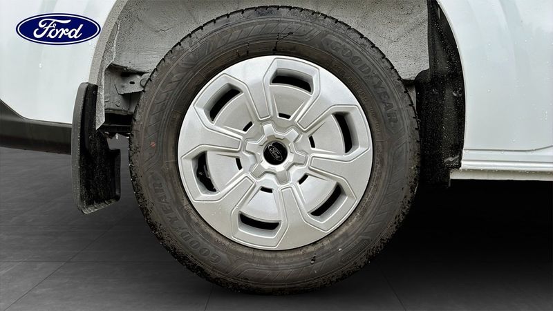Ford Custom bild 9