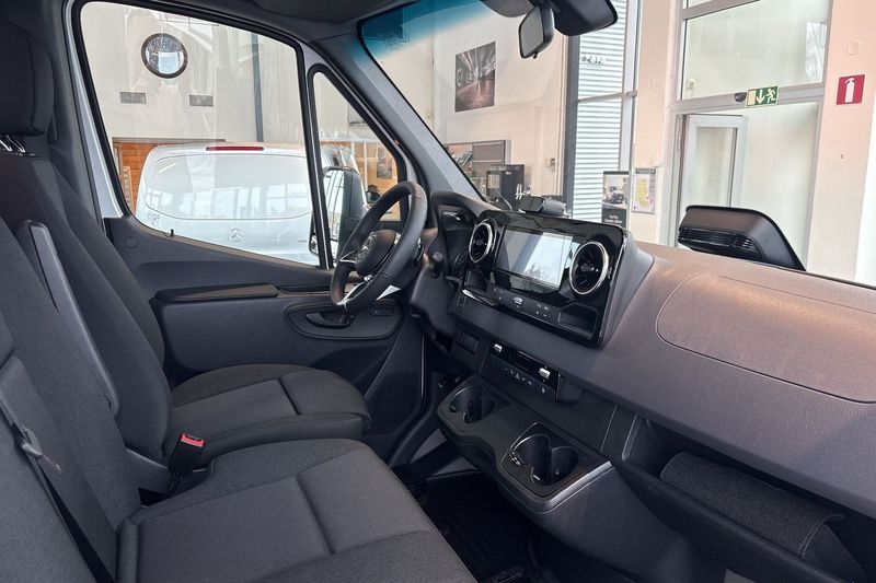 Mercedes Sprinter bild 15