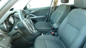 Opel Zafira bild 8