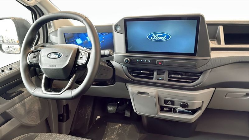 Ford Custom bild 4
