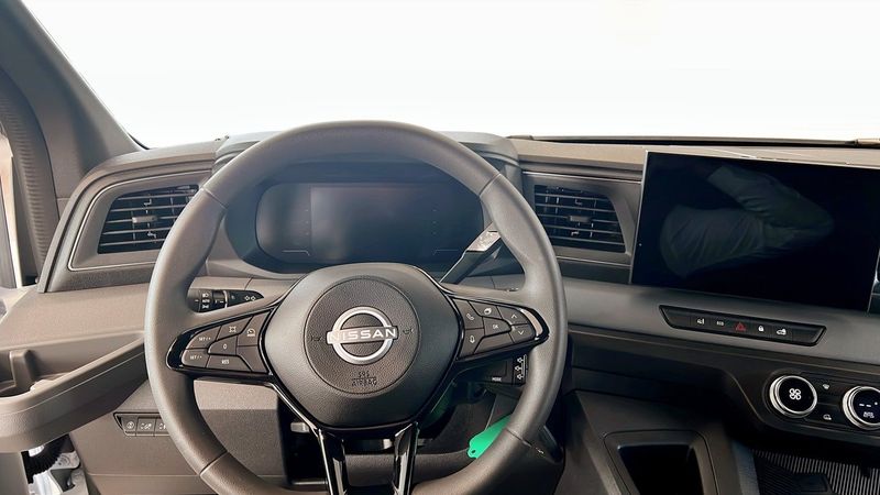 Nissan Interstar bild 4