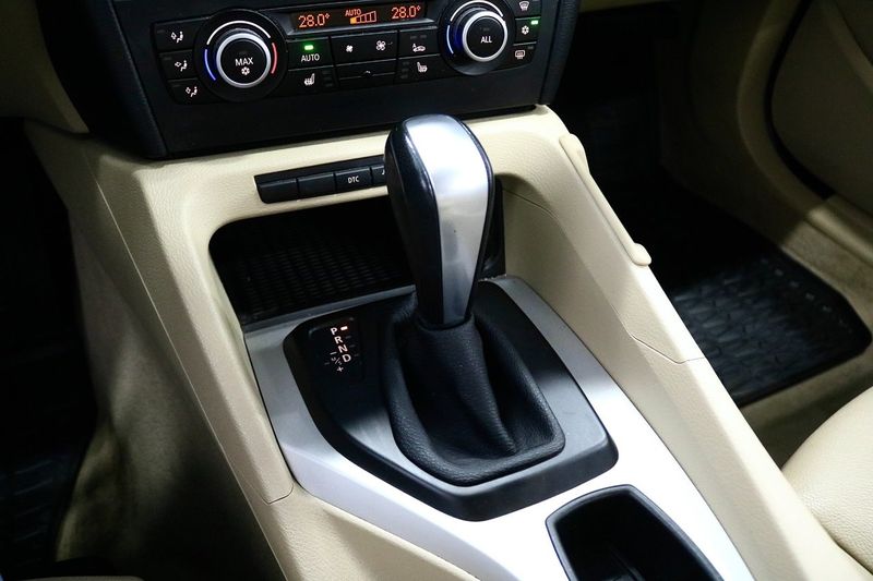 BMW X1 bild 16