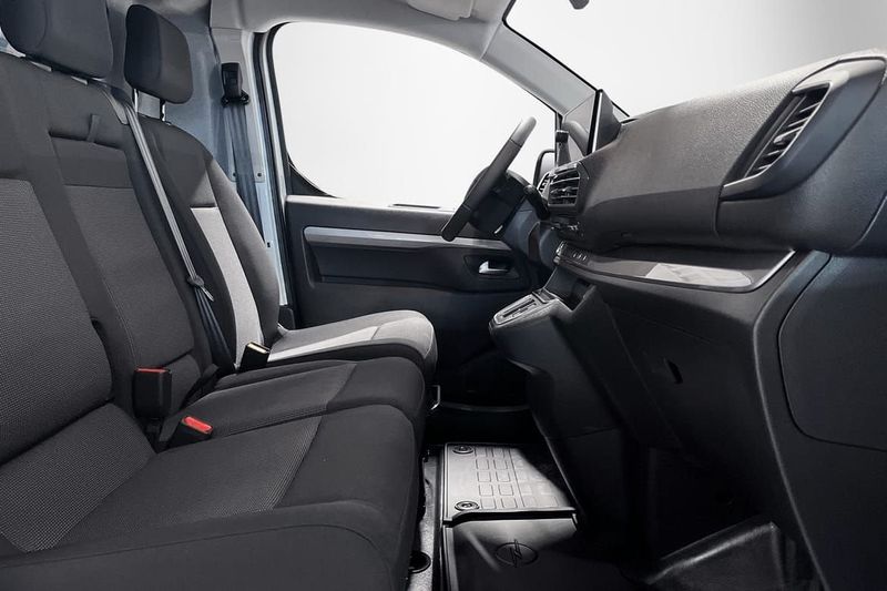 Opel Vivaro bild 8