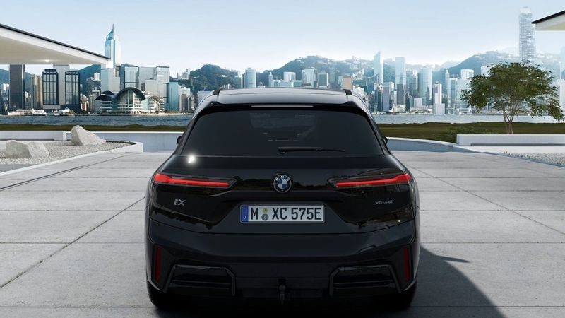 BMW iX bild 5
