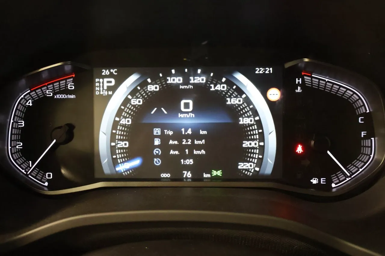 Vehicle image 9