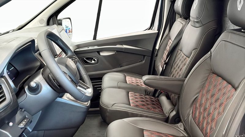 Renault Trafic bild 11