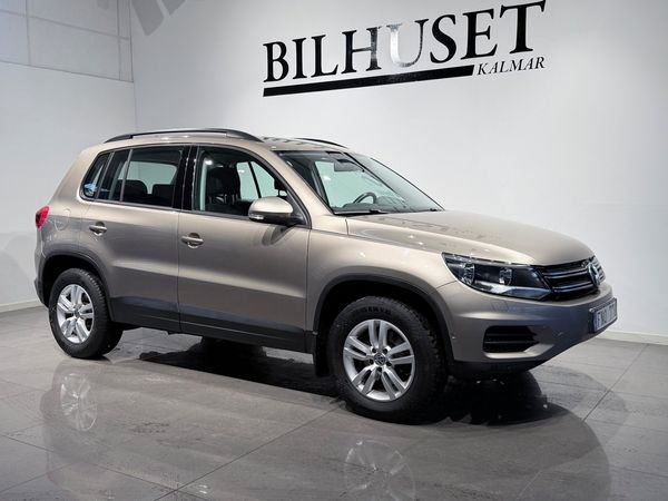 Volkswagen Tiguan 2.0 TDI DPF BMT 4Motion Track & Field Euro 5 - 2012