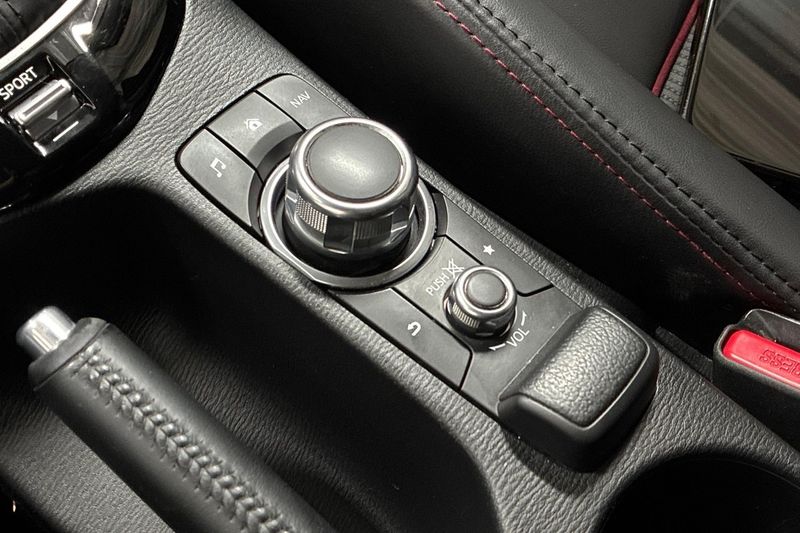 Mazda CX-3 bild 25