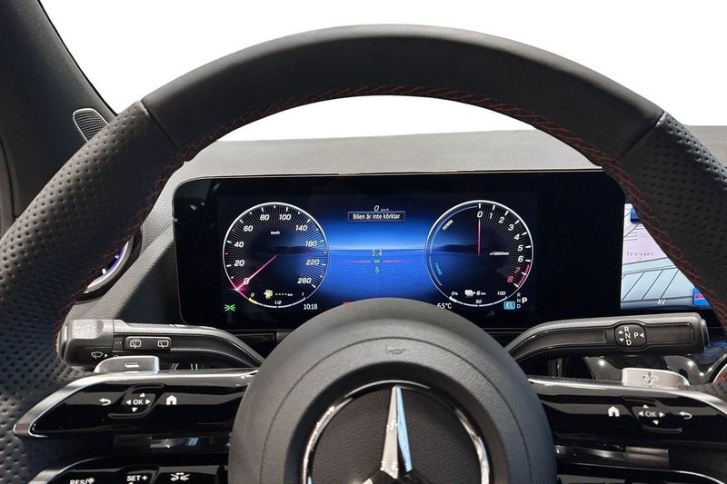 Mercedes GLA250 bild 7