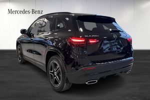 Mercedes GLA250 bild 4