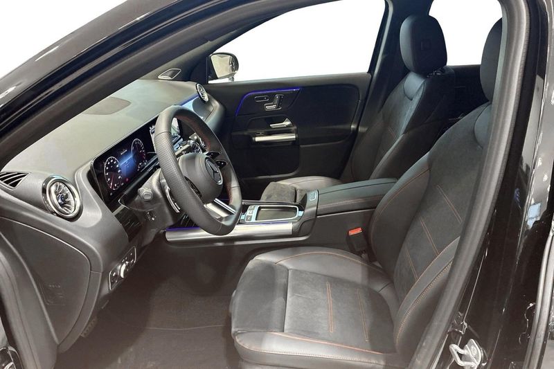 Mercedes GLA250 bild 10