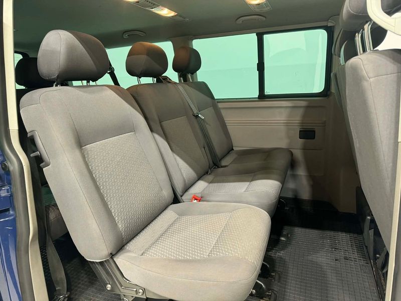 Volkswagen Caravelle bild 11