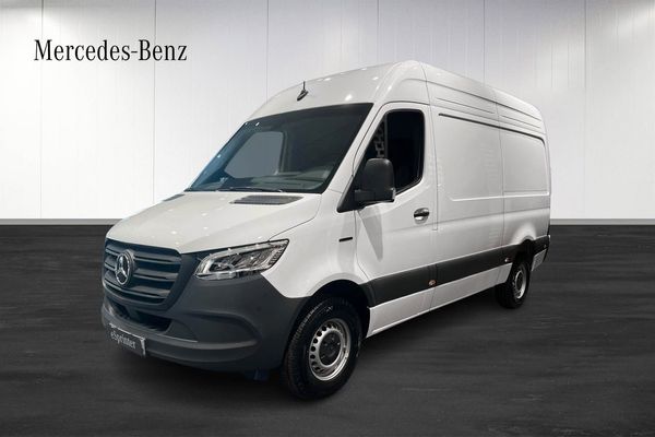 Mercedes Sprinter e 314 81 kWh BACKKAMERA VÄRMARE - 2025