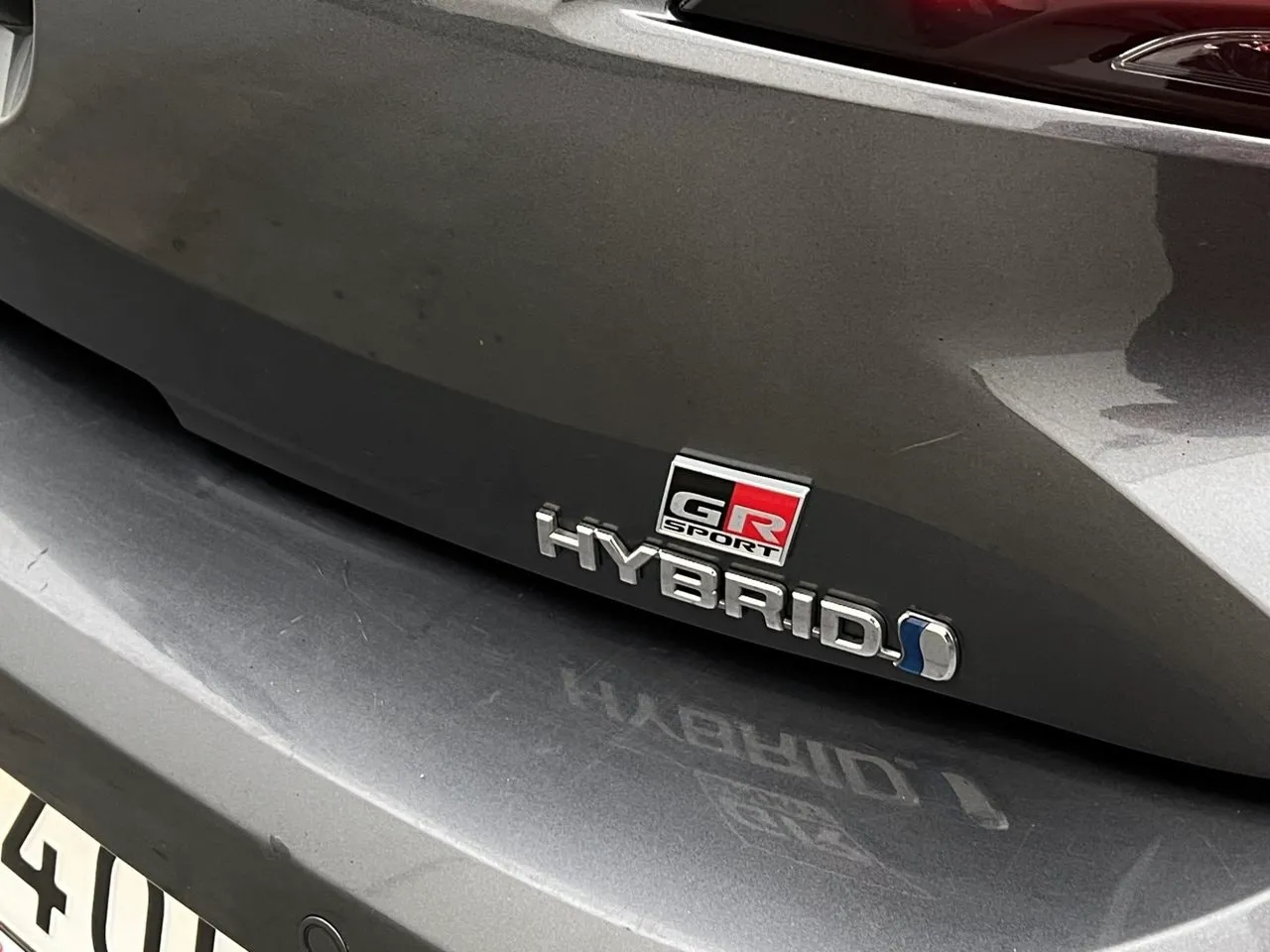 Vehicle image 25