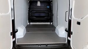 Nissan Interstar bild 7