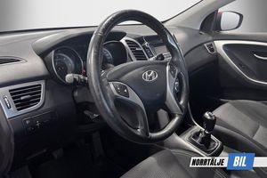 Hyundai i30 bild 9