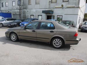 Saab 9-5 bild 8