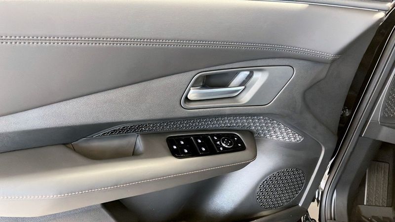 Nissan Ariya bild 11