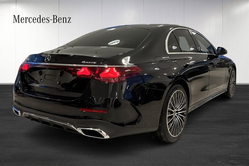 Mercedes E300 bild 3