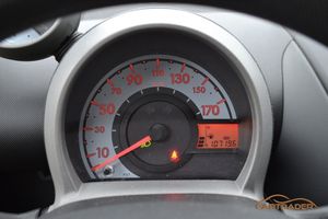Peugeot 107 bild 9