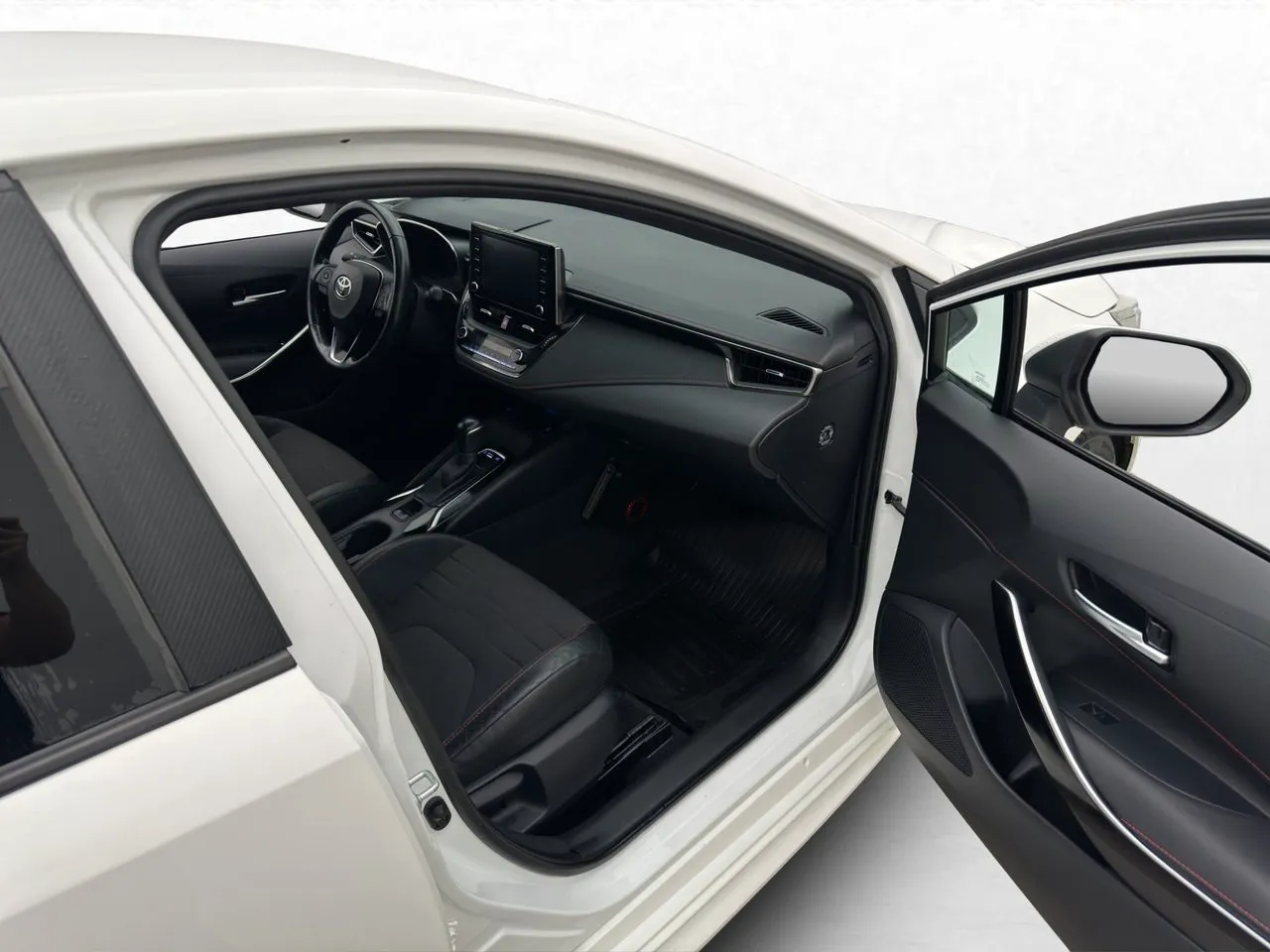 Vehicle image 25