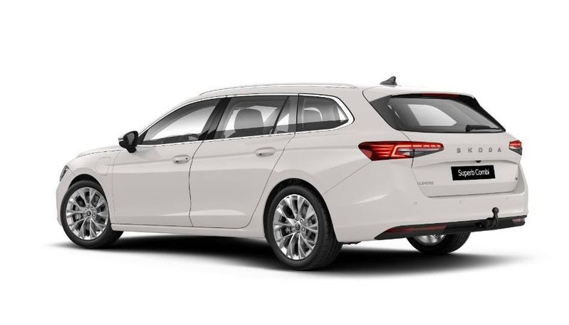 Skoda Superb bild 2