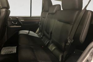 Mitsubishi Pajero bild 14