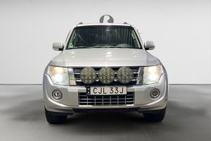 Mitsubishi Pajero bild 10