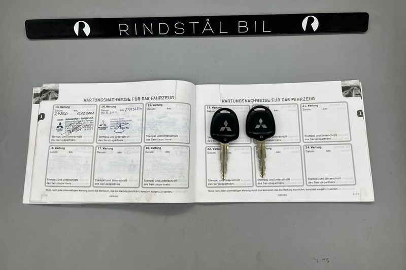 Mitsubishi Pajero bild 17