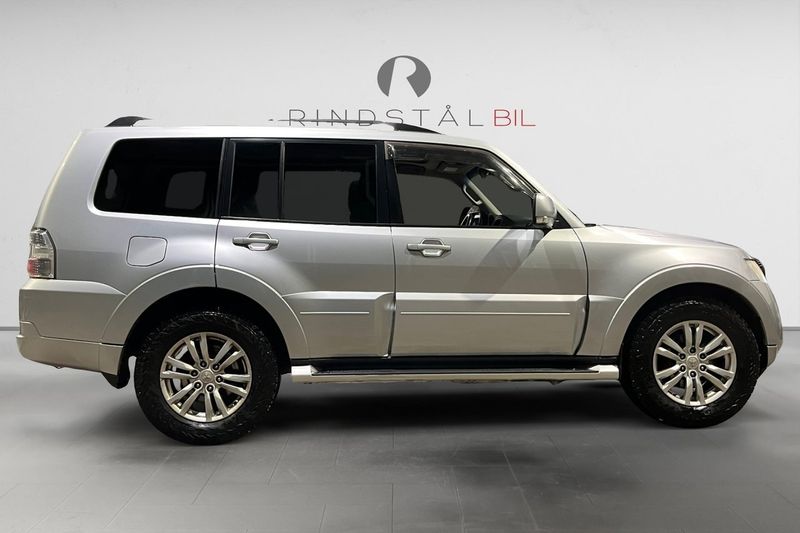 Mitsubishi Pajero bild 8