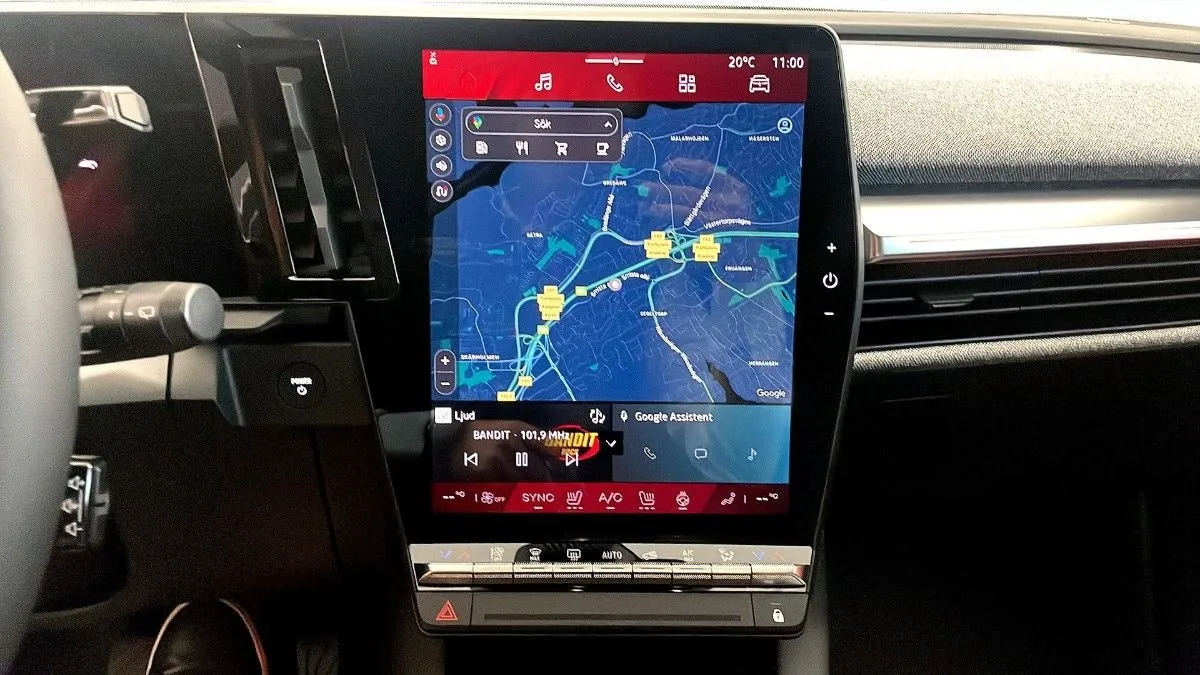 Vehicle image 11