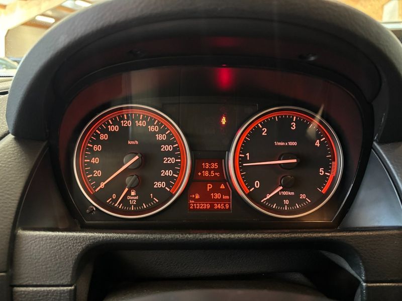 BMW X1 bild 8