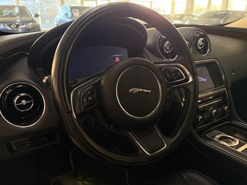 Jaguar XJ bild 8