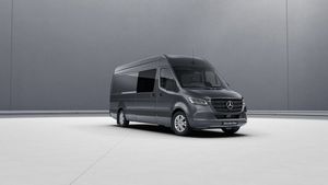 Mercedes Sprinter bild 1
